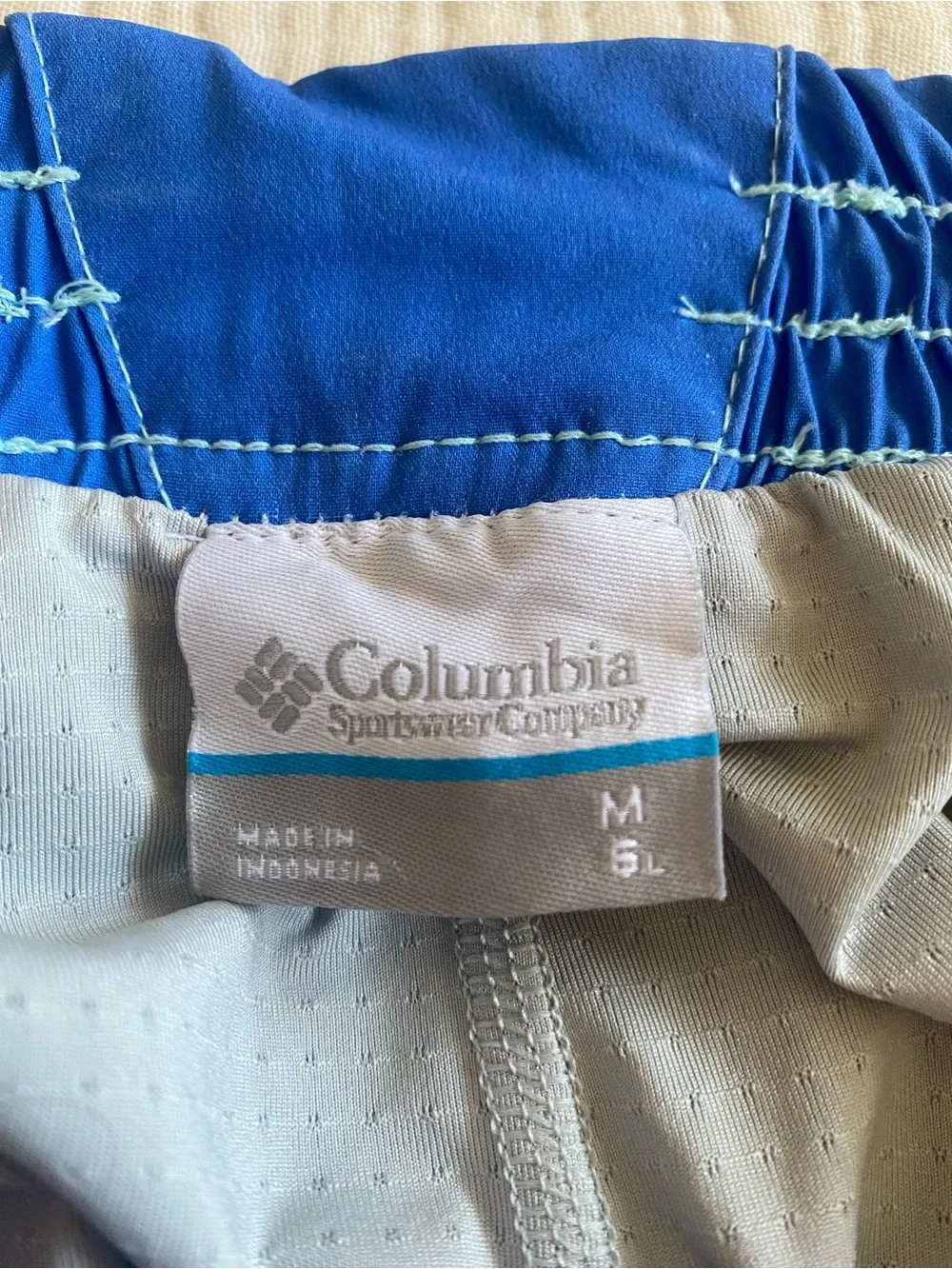 Columbia PFG Men’s M 6” Swim Trunks Blue Aqua Tan Striped